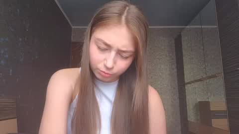 Snapshot of brendelle chatting on February 3, 2026, 7:46 am Mia online show from February 3, 2026, 7:46 am