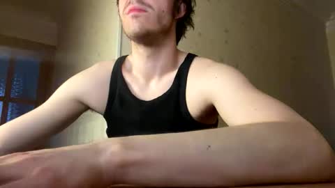 Snapshot of brendon000hardt chatting on May 24, 2026, 4:12 pm brendon000hardt online show from May 24, 2026, 4:12 pm