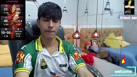 Snapshot of brent18_ chatting on March 2, 2025, 4:07 am Esteban online show from March 2, 2025, 4:07 am