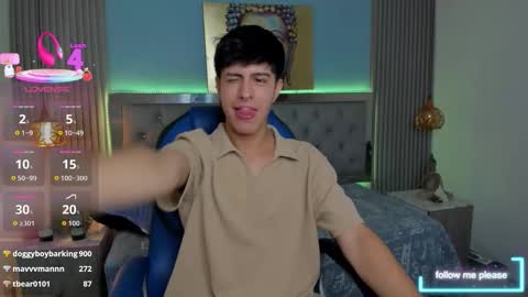 Snapshot of brent18_ chatting on November 23, 2025, 12:49 pm Esteban online show from November 23, 2025, 12:49 pm