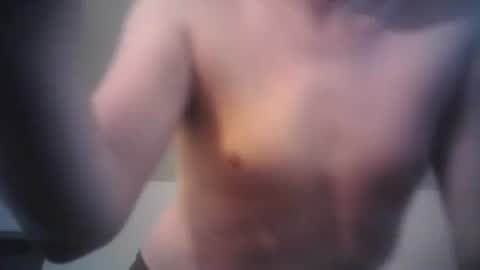 Snapshot of bri20fu chatting on July 30, 2026, 3:44 pm raining down on me online show from July 30, 2026, 3:44 pm