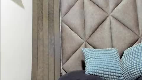 B R I A  online show from February 22, 2026, 7:23 pm