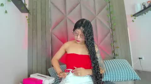 B R I A  online show from June 22, 2026, 1:40 am