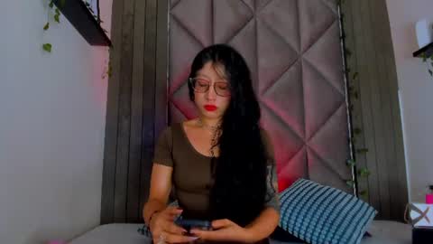 B R I A  online show from August 3, 2026, 1:26 am