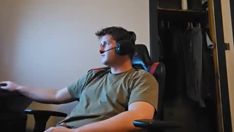 Snapshot of brian7891012 chatting on January 15, 2026, 9:29 pm brian7891012 online show from January 15, 2026, 9:29 pm