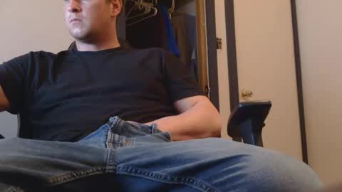 Snapshot of brian7891012 chatting on March 12, 2026, 8:26 pm brian7891012 online show from March 12, 2026, 8:26 pm