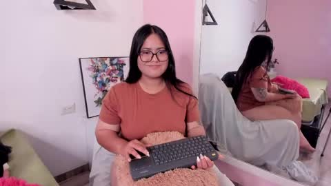 Snapshot of briana_goldd chatting on May 26, 2026, 3:35 am Brianna online show from May 26, 2026, 3:35 am