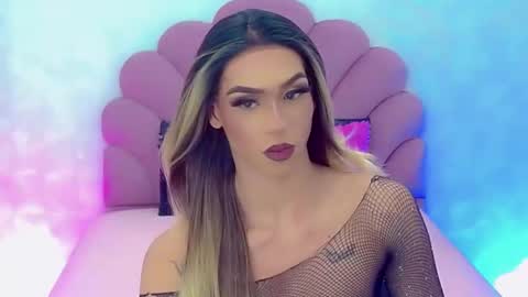 Snapshot of briana_sex32 chatting on January 18, 2025, 8:20 am BRIANA online show from January 18, 2025, 8:20 am