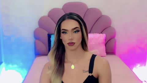 Snapshot of briana_sex32 chatting on January 29, 2025, 11:30 am BRIANA online show from January 29, 2025, 11:30 am