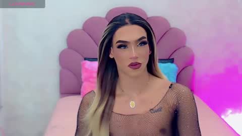 Snapshot of briana_sex32 chatting on February 11, 2025, 5:16 am BRIANA online show from February 11, 2025, 5:16 am