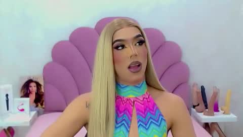 BRIANA online show from February 15, 2026, 5:04 am