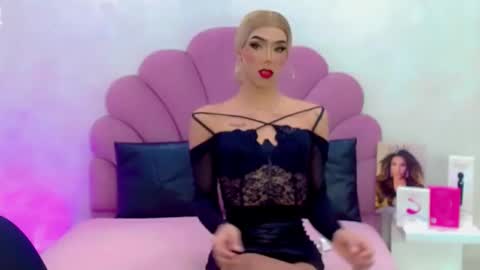 BRIANA online show from April 23, 2026, 5:41 am