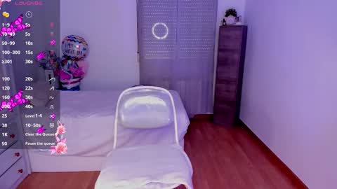 briana online show from October 8, 2025, 10:46 am