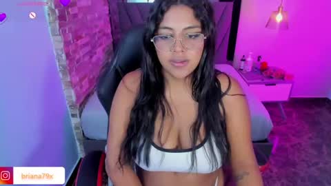 BRIANA online show from June 25, 2026, 3:28 am
