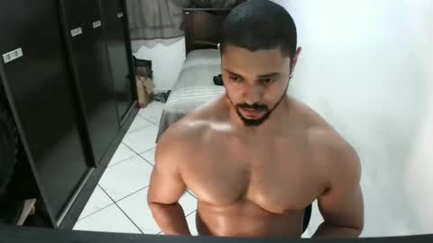 Snapshot of brianaries chatting on December 9, 2024, 10:20 pm brianaries online show from December 9, 2024, 10:20 pm