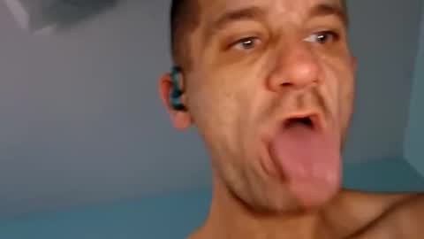 brianbarretta14 online show from April 26, 2026, 10:35 am