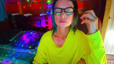 Brianna garnerr online show from March 23, 2026, 7:45 am