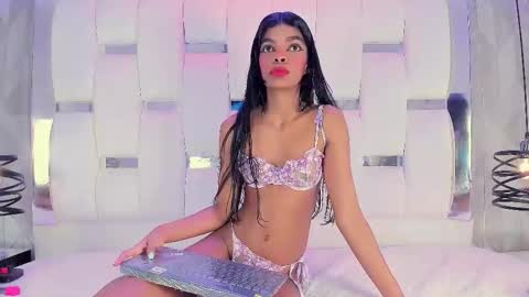 briannaroses1 online show from November 10, 2025, 8:19 pm