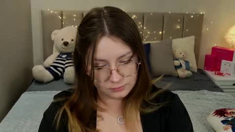 Snapshot of briarwynn chatting on May 4, 2026, 6:04 pm briarwynn online show from May 4, 2026, 6:04 pm