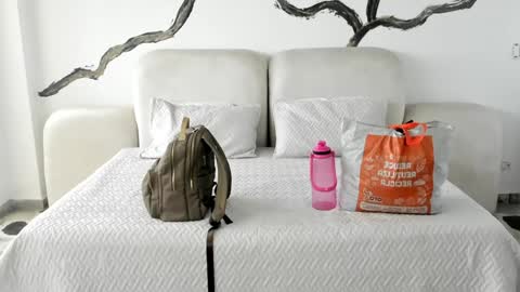 Snapshot of bridgetrodriguez chatting on January 30, 2025, 12:27 pm online show from January 30, 2025, 12:27 pm