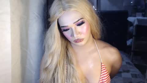 Snapshot of bridgettlovesyou chatting on December 4, 2024, 9:07 am BRIDGETT online show from December 4, 2024, 9:07 am