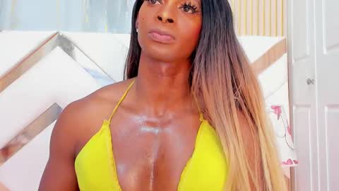 Snapshot of briggittebony chatting on September 15, 2025, 7:58 pm BIRGGITTEBONY online show from September 15, 2025, 7:58 pm