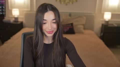 Snapshot of bright_diamonds_054 chatting on June 2, 2026, 7:43 am Diamonds Girls online show from June 2, 2026, 7:43 am