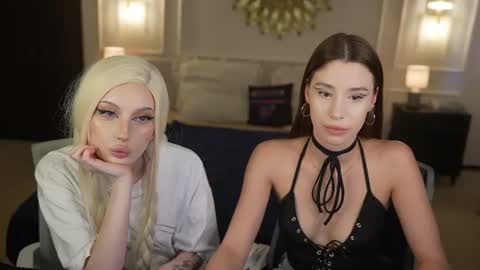 Snapshot of bright_diamonds_054 chatting on July 28, 2026, 2:35 pm Diamonds Girls online show from July 28, 2026, 2:35 pm