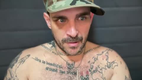 Snapshot of brightbluebrazilianeyes chatting on July 1, 2026, 6:04 am Ricardo online show from July 1, 2026, 6:04 am