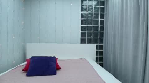 Heather online show from March 17, 2026, 12:37 am