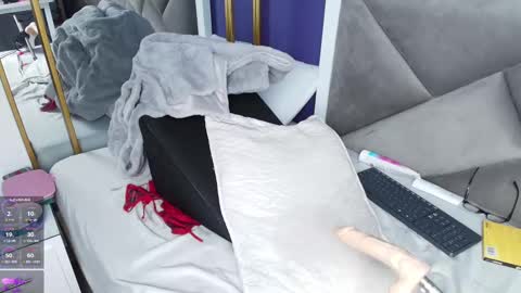 Snapshot of brigiitte_rohan chatting on March 3, 2025, 10:49 am Brigiitte online show from March 3, 2025, 10:49 am