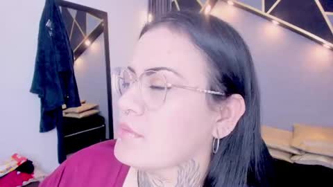 BRIGITTE online show from June 22, 2026, 2:02 am