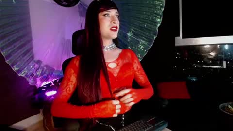 Snapshot of brillamettal chatting on December 16, 2024, 7:37 am Brilla Mettal online show from December 16, 2024, 7:37 am