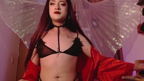 Snapshot of brillamettal chatting on January 4, 2025, 3:18 am Brilla Mettal online show from January 4, 2025, 3:18 am