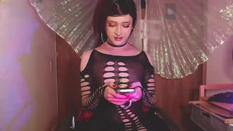 Snapshot of brillamettal chatting on February 25, 2025, 1:20 am Brilla Mettal online show from February 25, 2025, 1:20 am