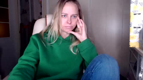 Snapshot of brilliantly chatting on October 24, 2025, 7:05 am brilliantly online show from October 24, 2025, 7:05 am