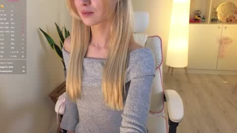 Snapshot of brilliantvictoria chatting on January 19, 2025, 12:28 pm Vi. online show from January 19, 2025, 12:28 pm