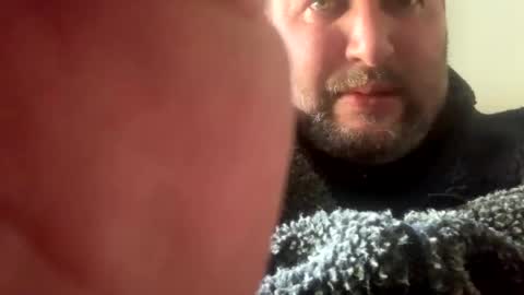 Snapshot of brindille_d_automne chatting on January 16, 2025, 10:21 am brindille_d_automne online show from January 16, 2025, 10:21 am