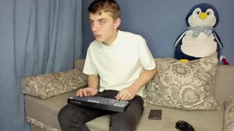bristlebback online show from May 8, 2026, 4:56 pm