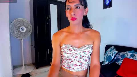 Snapshot of britannylord chatting on February 4, 2026, 10:15 pm britanny lord online show from February 4, 2026, 10:15 pm