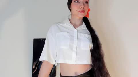 britany lenox online show from November 3, 2025, 11:26 pm