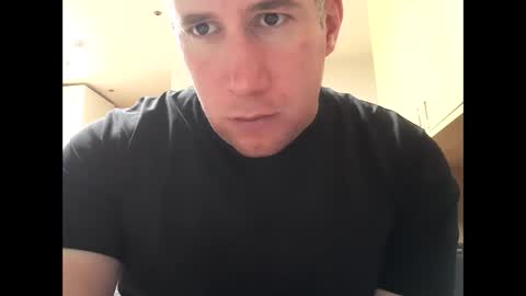 Snapshot of britishricky chatting on November 19, 2025, 4:23 am BritishRicky online show from November 19, 2025, 4:23 am