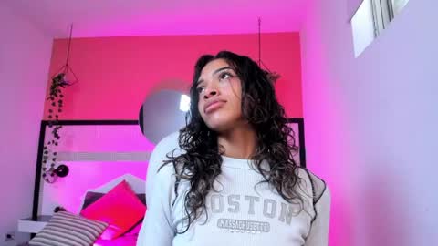 britney_collins_ online show from June 13, 2026, 3:32 pm