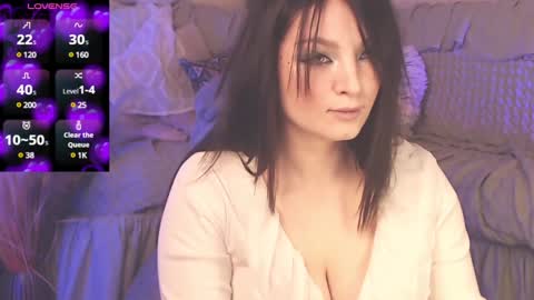 Snapshot of britneybarker chatting on January 4, 2025, 2:03 am britneybarker online show from January 4, 2025, 2:03 am