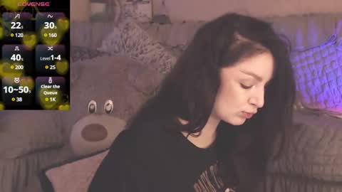 Snapshot of britneybarker chatting on February 27, 2025, 1:48 am britneybarker online show from February 27, 2025, 1:48 am