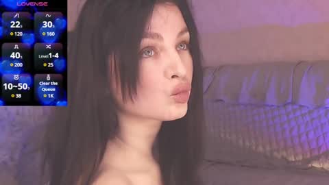 Snapshot of britneybarker chatting on March 8, 2025, 1:50 am britneybarker online show from March 8, 2025, 1:50 am