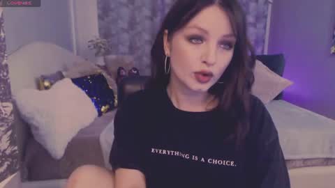 britneybarker online show from July 26, 2026, 5:37 am