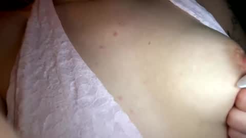 britneycherry08 online show from April 25, 2026, 4:37 am