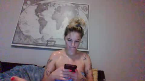 Snapshot of britneycherry08 chatting on June 24, 2026, 1:26 am britneycherry08 online show from June 24, 2026, 1:26 am