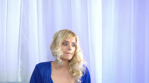 britneyhudson online show from January 12, 2025, 6:17 am